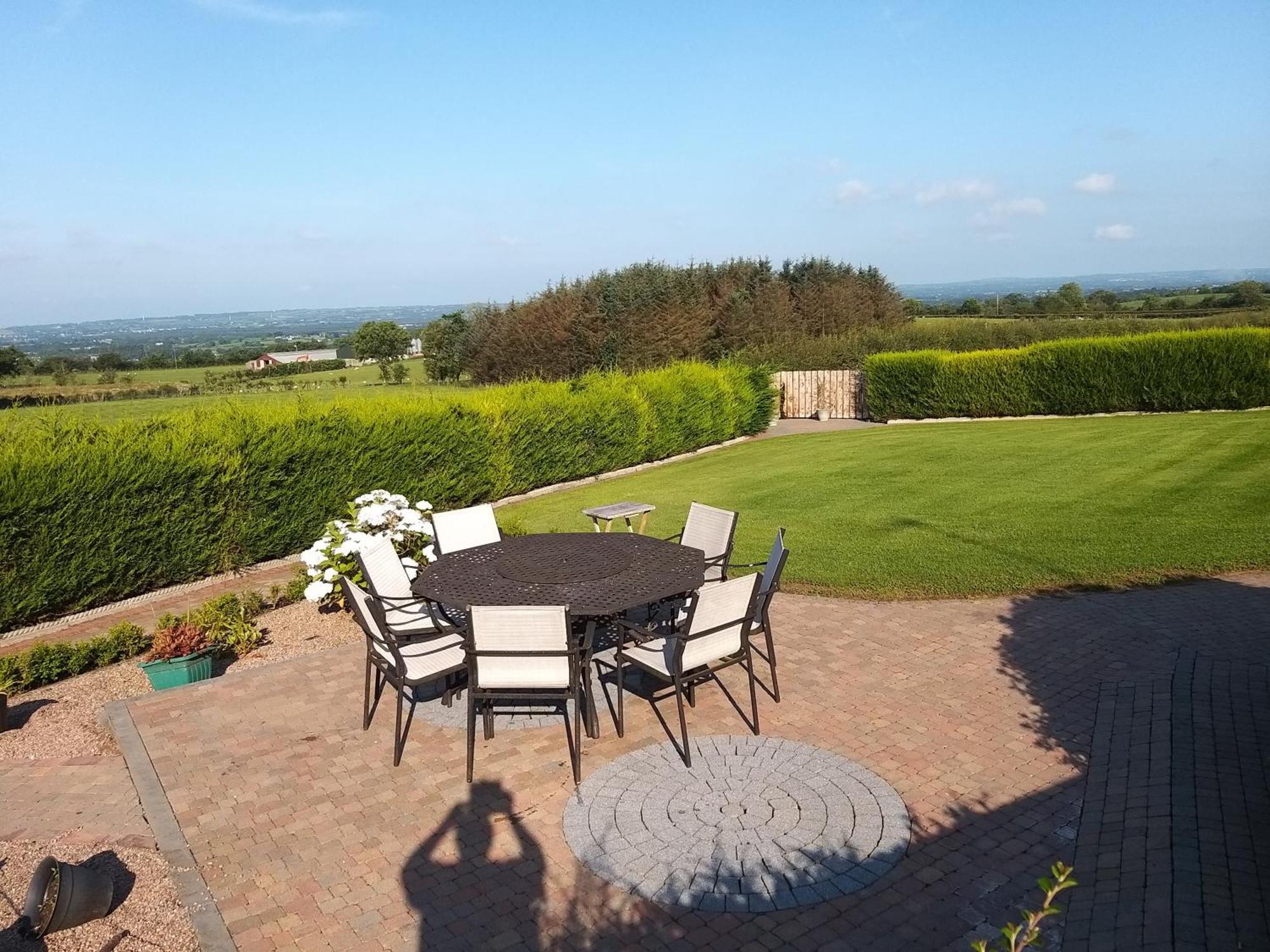 Antrim Heights Bnb エクステリア 写真